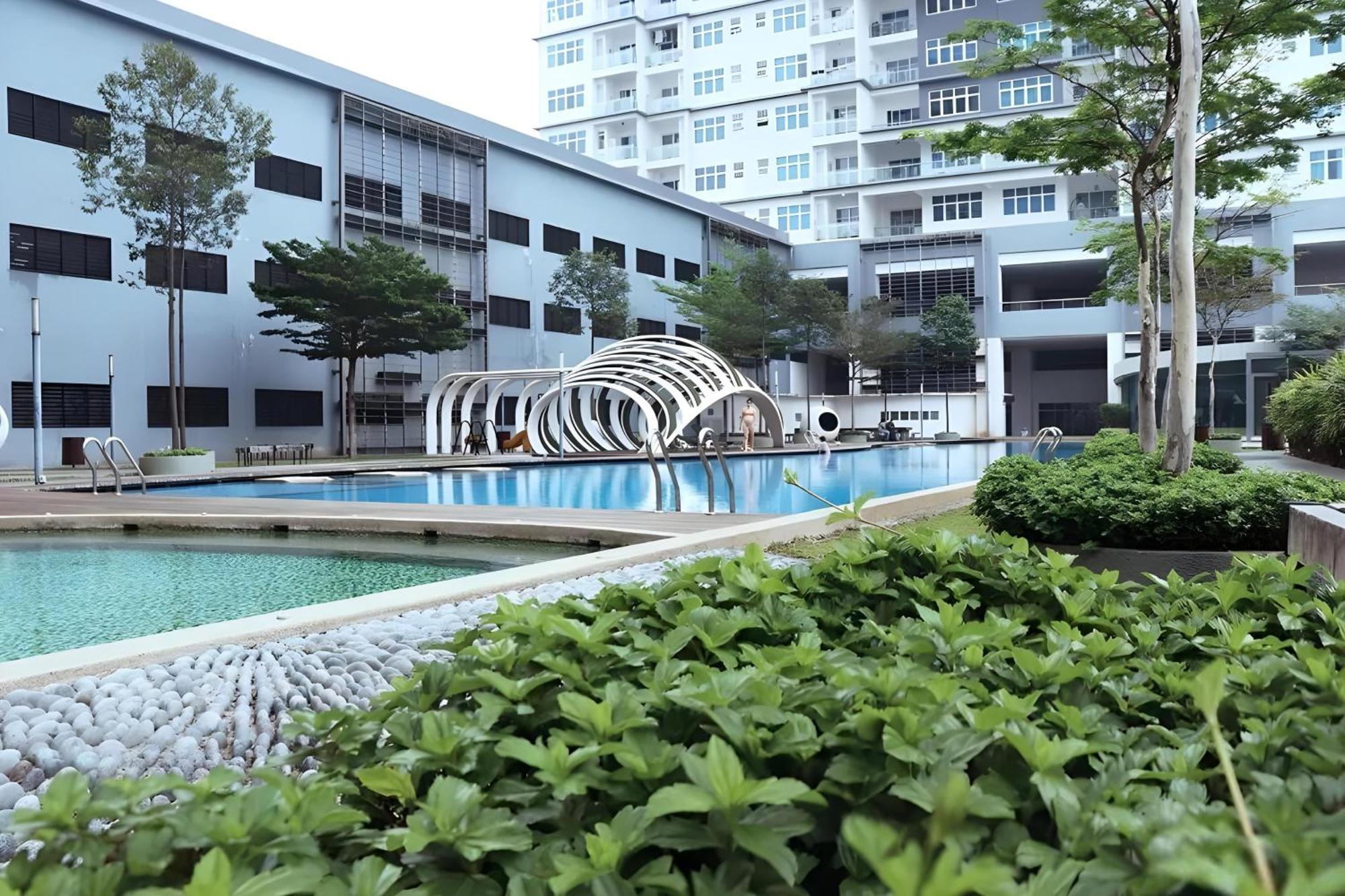 Le Thompson - Puchong Center Ioi Mall 외부 사진